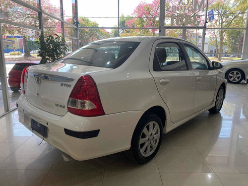 Toyota Etios 1.5 Xls 2017