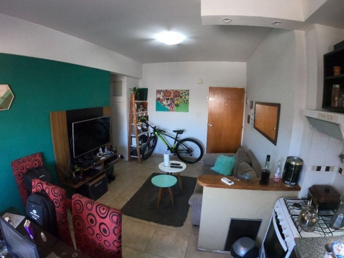 Imagen 5 de 11 de Departamento En Venta En Ramos Mejia