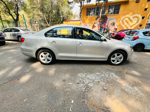 Volkswagen Jetta 2.5 Bicentenario Tiptronic At
