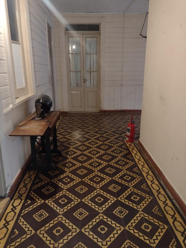Casa En Venta - 3 Dormitorios 1 Baño - 450mts2 - Ensenada