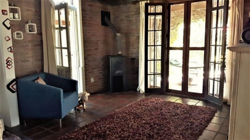 Quinta En Venta De 3 Dormitorios En Lapataia