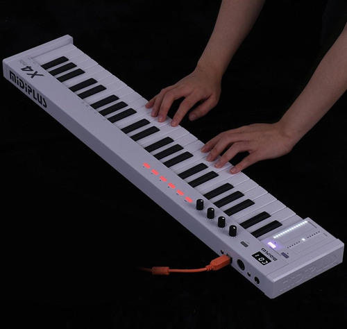 Amw Midiplus X4 Mini Controlador Midi 49 Teclas