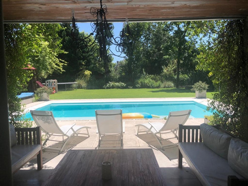 Imagen 3 de 17 de Casa Muy Canchera En El Barrio Cerrado Santa Barbara En Venta O Alquiler Anual