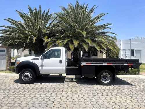 Ford F-550 Super Dutty 2012