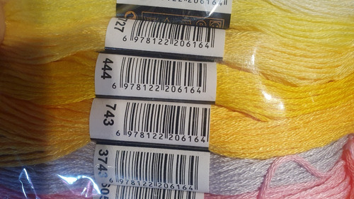 Set 100 Hilos Para Bordar 100 Colores Seda