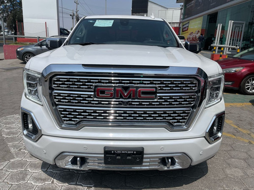 GMC Sierra 6.2 Denali Dvd At