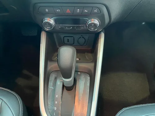 Chevrolet Onix 1.0T Premier Hatch At