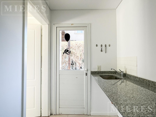 Casa En Venta Sobre Lote Interno En Los Alisos, Nordelta