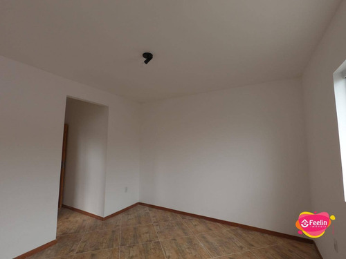 Imagem 29 de 30 de Casa Com 2 Dormitórios Para Alugar, 110 M² Por R$ 4.000,00/mês - Campeche - Florianópolis/sc - Sc - Ca0062_feelin
