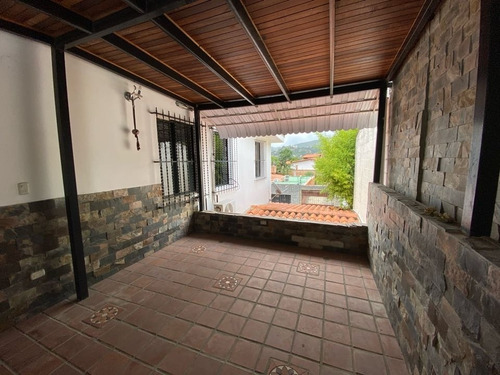 Imagen 6 de 18 de Casa Venta Prados Del Este (por Terminar Remodelación)