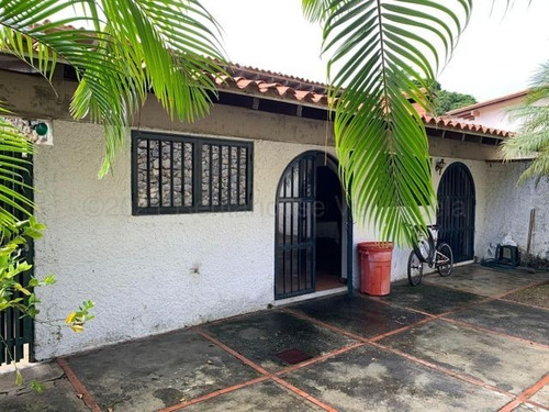 Imagen 8 de 8 de En Venta Casa Ubicada En Los Narajos Del Cafetal, Mls #22-9640 Karina Sanchez 04143355086