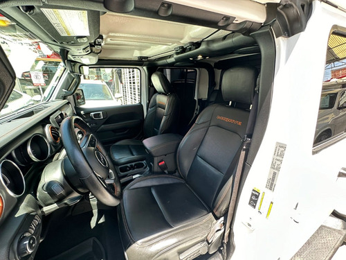Jeep Gladiator MOJAVE