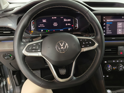 Volkswagen Taos 1.4 Tsi Highline At