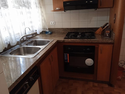 Imagen 14 de 17 de Vendo Apto 110m2 4h/3b/2p La Urbina 2568