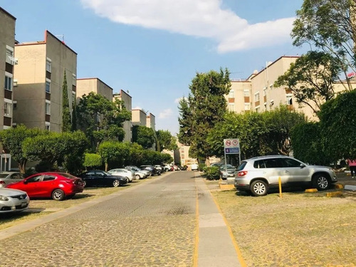 Imagen 11 de 13 de Tlalpan Amplio Depto En Ris 1 80 M2 3recámaras 1 Baño 1 Estacionamiento