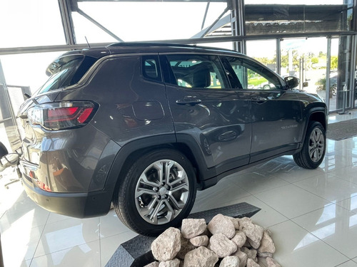 Imagen 4 de 8 de Jeep Compass