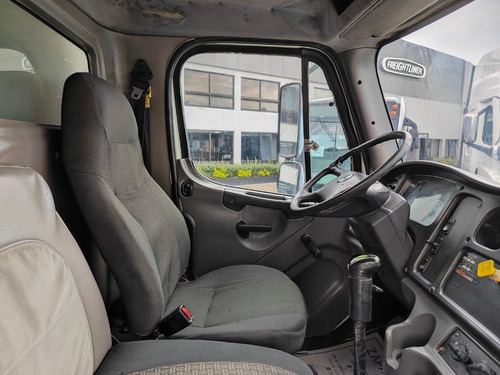 Camion Seminuevo Freightliner M2 52k 6x2 Modelo 2008