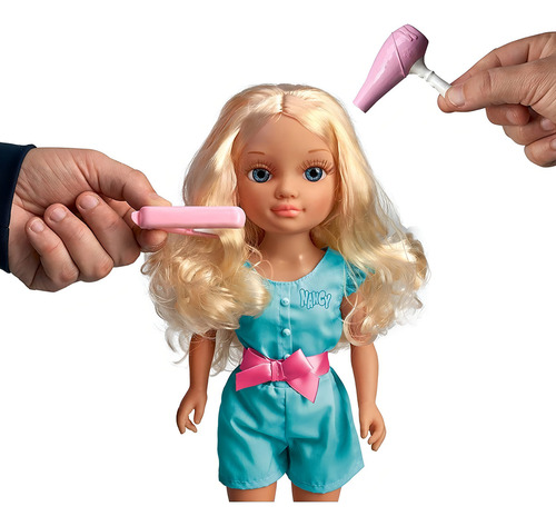 Nancy Un Dia De Peluqueria Spa 42cm Famosa