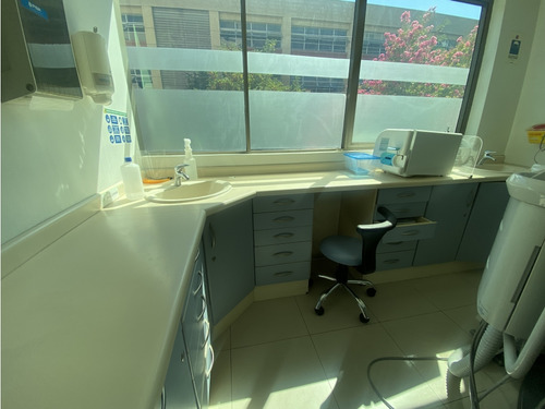 Consultas Odontológicas Equipadas En Centro Médico Talca