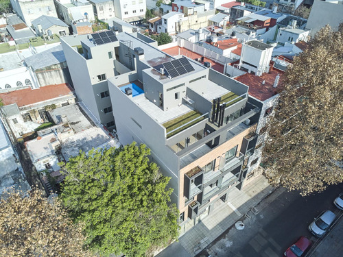 Venta Local Comercial A La Calle 66m2 En Flores Limite Caballito