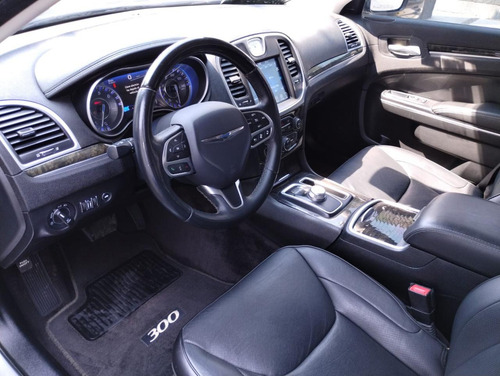 Chrysler 300 C, Versión Lujo Pentastar At, 6 Cilindros