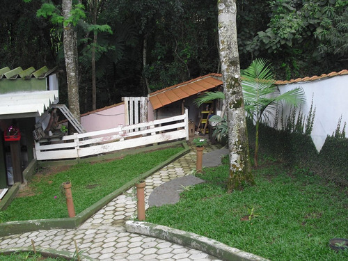 Imagem 10 de 11 de Sobrado À Venda 2 Dormitórios 3 Vagas Suzano Sb-0014