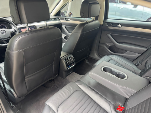 Volkswagen Passat 2.0 Tsi Highline 4p