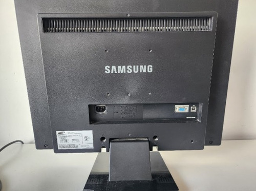 Imagen 3 de 10 de Monitor Lcd Samsung 22'' Modelo 225un Negro