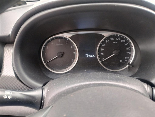 Nissan Kicks 1.6 16V FLEXSTART S 4P XTRONIC