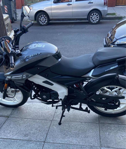 Imagen 2 de 5 de Bajaj Rouser Ns 160 Td- Unico Dueño- Blanca- Nueva!!!!