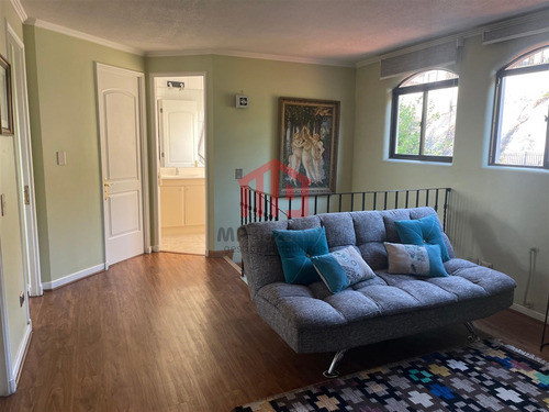 ¡oportunidad! Casa Excelente Estado En Venta Lo Barnechea