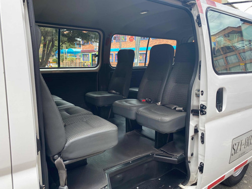 Nissan Urvan 2012 3.0 Diesel 16psj + Conductor