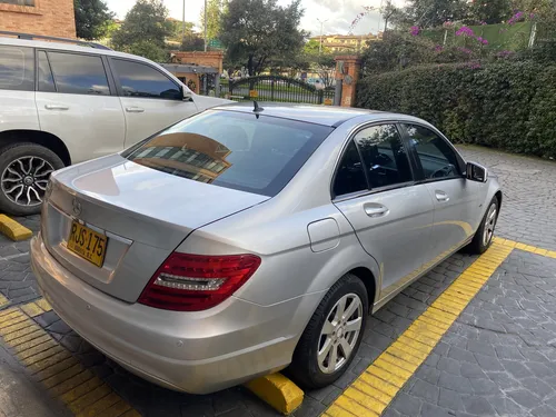 Mercedes-Benz C180 1.8 Turbo CGI Blueeficiency C 180 1.8 Cgi Blueefficiency
