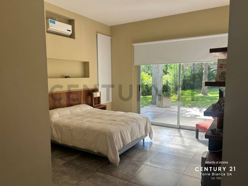 Casa En Venta - Barrio La Herradura - Pinamar