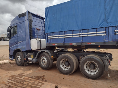 Imagem 12 de 14 de Volvo Fh 500 8x2 Com Carre