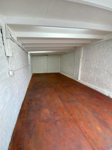 Arriendo Oficina/taller 7x3 Metros Providencia