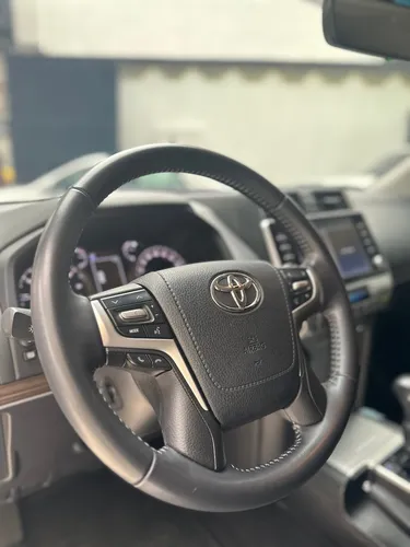 Toyota Prado Vx 2022 Blanco