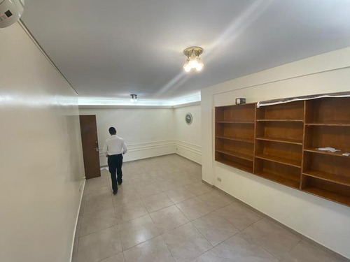 Imagen 2 de 14 de Departamento - Once