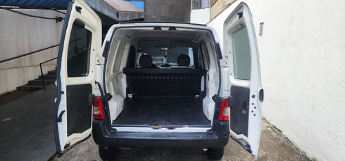 Peugeot Partner FurgãO 1.6 800kg Flex 5p