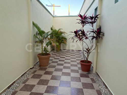 Casa Estilo Mexicano En Venta En Alamos 1 En Cancún