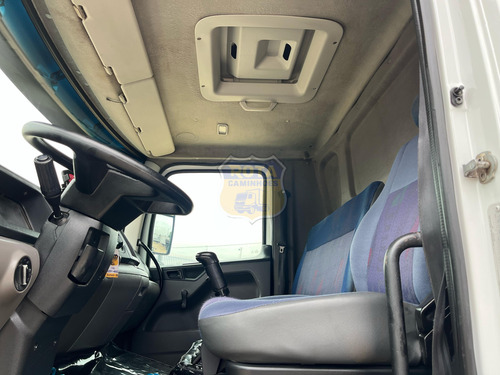 Vw Constellation 17.280 4x2 Ano 2015 Caminhão Toco Km Baixo