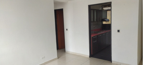 Apartamento En Venta En Avenida Del Centro (79024119).