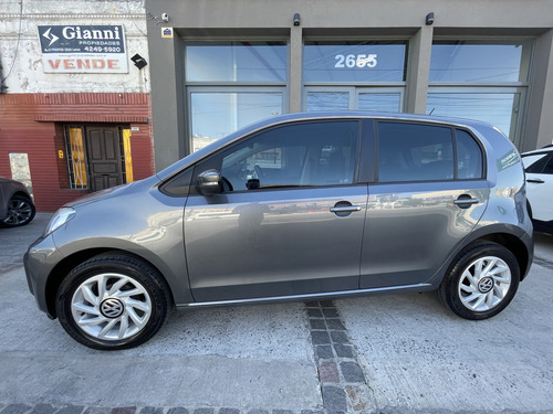 Volkswagen Up! 1.0 High Up! 75cv 5 p