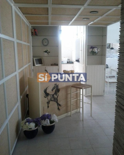 Imagen 5 de 8 de Península, 2 Dormitorios En Alquiler