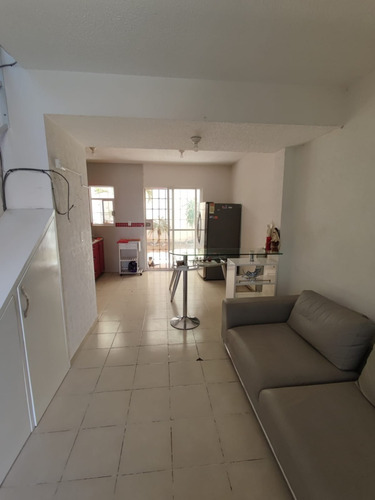 Imagen 10 de 11 de Linda Casa Con Terreno Excedente Atras