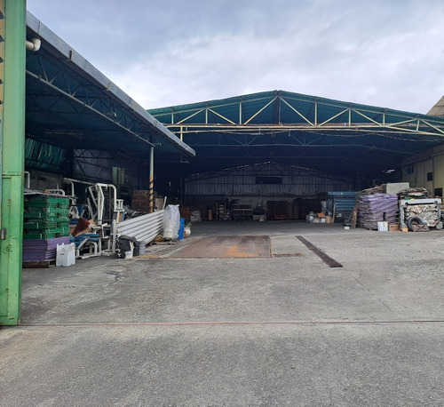 (#1119) Galpón De 1.000m2 Guarenas - Miranda