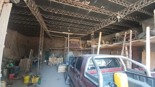 Imagen 9 de 27 de Galpón · Alquiler · 7.000 M2 · Dos Galpones · Oficina · Heras