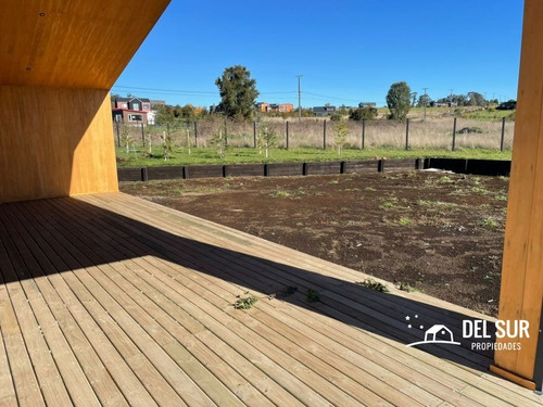 Casa Nueva, Moderna Y Con Excelente Aislación