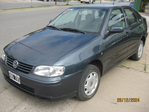 Volkswagen Polo Classic 1.9 Sd Comfortline 30a