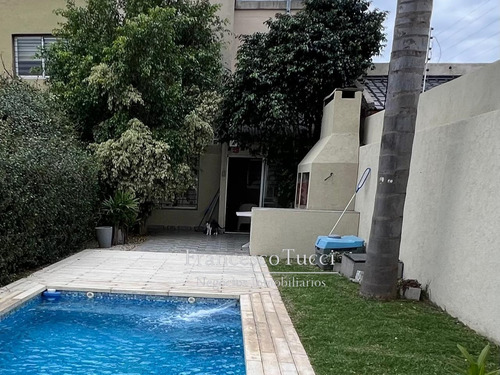 Casa Tipo Duplex En Venta 4 Ambientes Ituzaingó